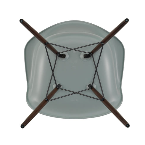 Cadeira de Braços em Plástico Eames DAW / Base Ácer Escuro